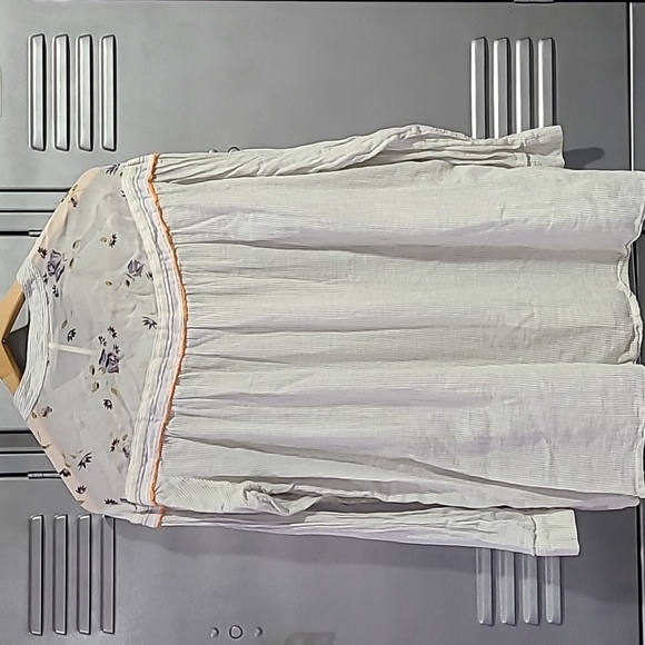 Free People Floral & Striped Light Weight Loose Long Sleeve Blouse Size Small - Picture 9 of 10